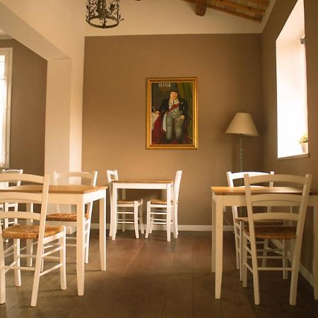 Bed and Breakfast Il Bianconiglio R&B Carraie Экстерьер фото