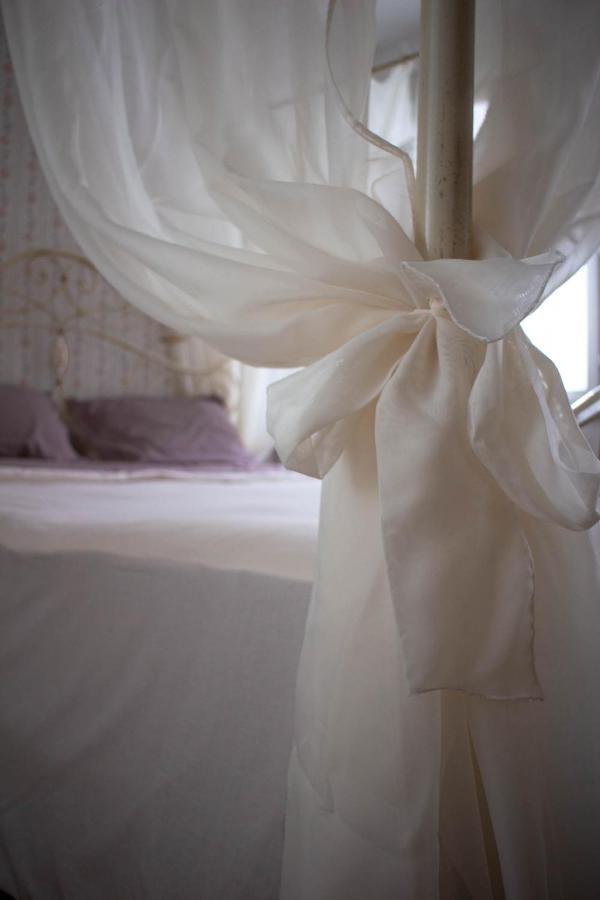 Bed and Breakfast Il Bianconiglio R&B Carraie Экстерьер фото